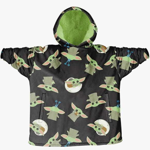 Star Wars Other - Baby Yoda mid length hooded blanket with pockets